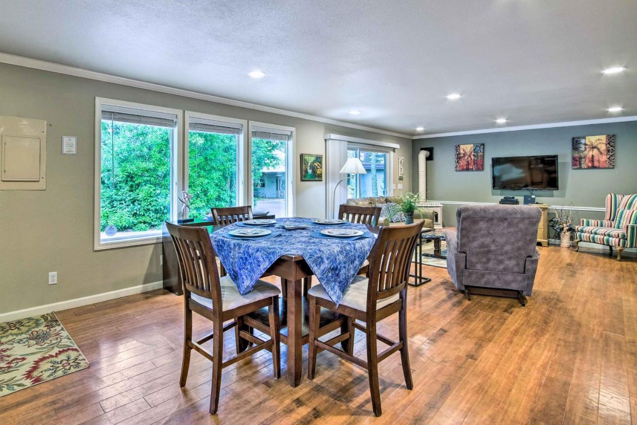 Coos Bay Retreat Less Than 2 Mi To Marina And Casino! Екстер'єр фото