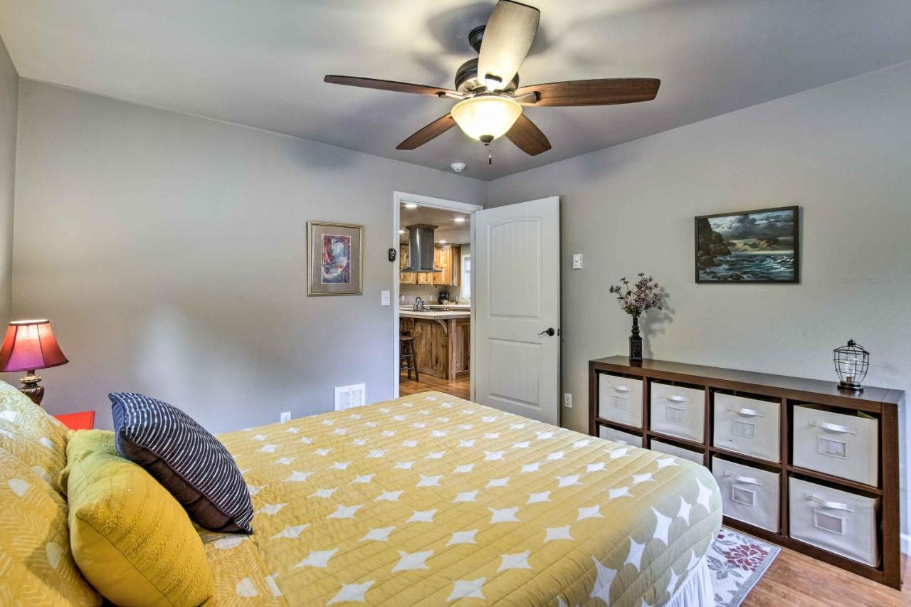Coos Bay Retreat Less Than 2 Mi To Marina And Casino! Екстер'єр фото